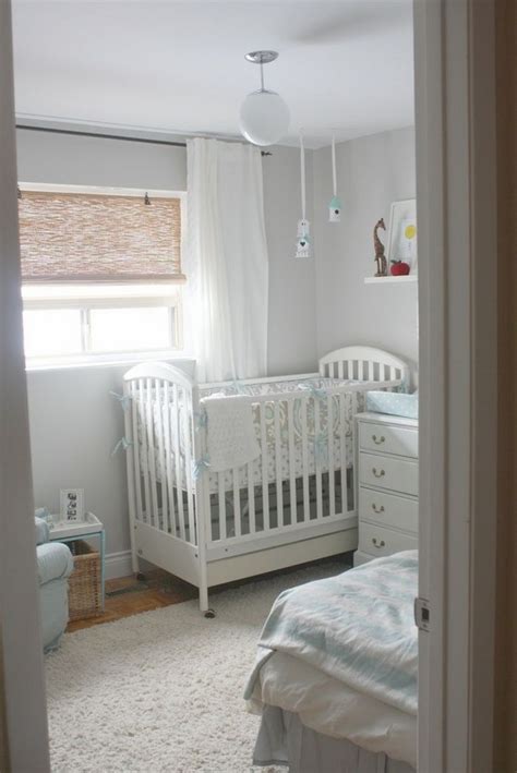 This is one of my favorite small nurseries. Small nursery ideas - furniture and decoration tips