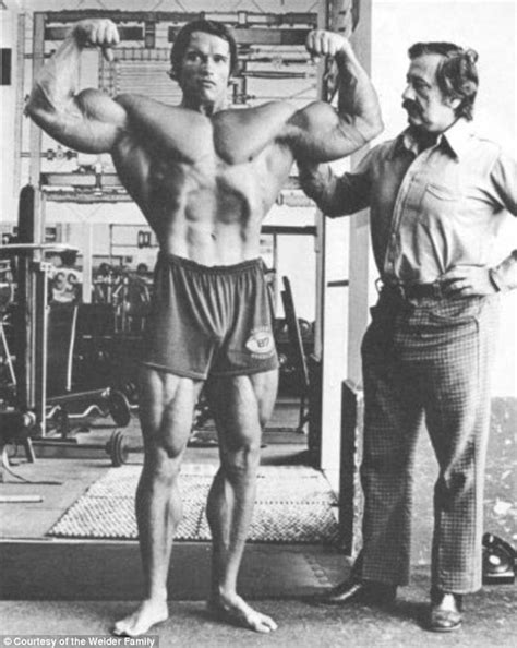 39 Photos From The Golden Era Of Body Building That Prove Nothing Beats