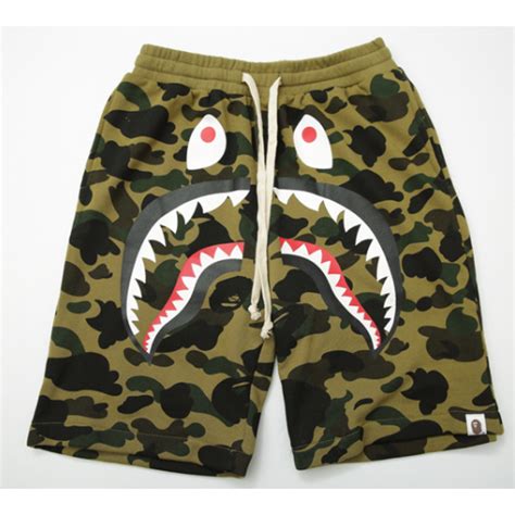 A bathing ape hoodie size small. A Bathing Ape Shark Mouth Shorts (Green)
