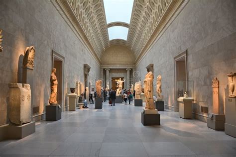 Metropolitan Museum Of Art Nyc Editorial Image Image Of Roman