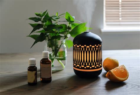 The Best Aromatherapy Scents For Each Room Of Your House
