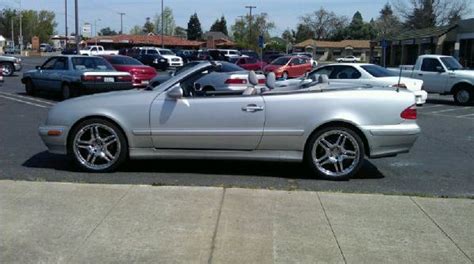 Average buyers rating of mercedes benz e class for the model year 2001 is 4.5 out of 5.0 ( 10 votes). 2001 Mercedes CLK 320(cabriolet)Convertible - Classified Ad