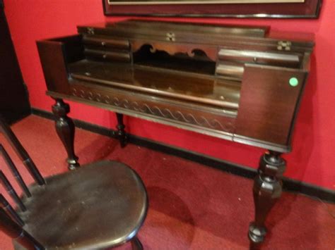 Antique Mahogany Spinet Secretarydesk Piano Hinge Top