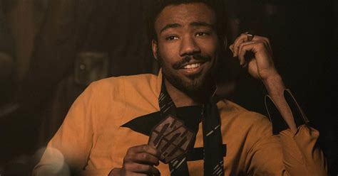 How Donald Glovers Lando Calrissian Stole Solo A Star Wars Story