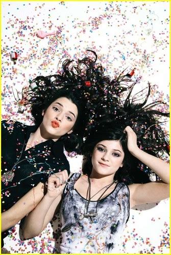 Kylie Kendall Kylie Jenner And Kendall Jenner Photo 31278778 Fanpop