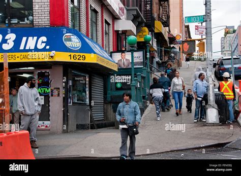 103rd Street In Harlem New York City Street Stock Photo Alamy