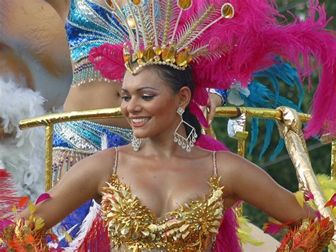Barranquilla Carnival A Colombia Celebration Of Barranquilla Women