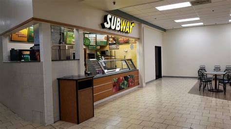 Subway Restaurants Capital Mall Shopping Center 3600 Country Club Dr