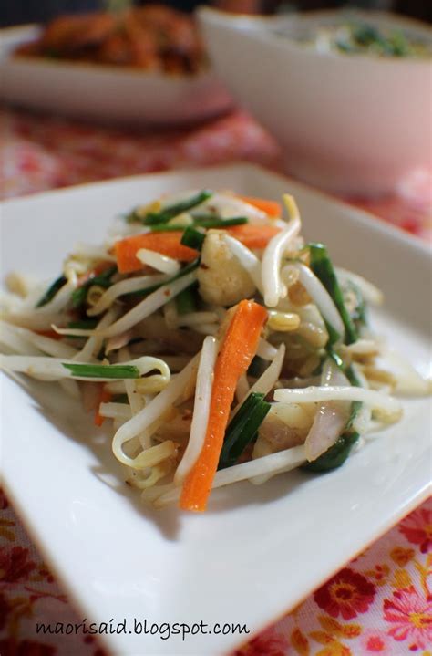 Sayur taugeh goreng ini adalah resepi mudah yang disediakan untuk melengkapkan hidangan. Mori's Kitchen: Udang Tempoyak Berlada dengan Taugeh Kucai ...