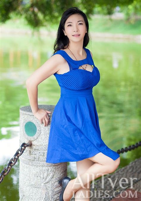 Id 49989 Dating Pretty Asian Lady Wei 57 Years Old From Nanning China