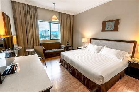 Free private parking is available on site.each room at this hotel is air conditioned and is equipped with a. Superior Room - Crystal Crown Hotel Kuala Lumpur