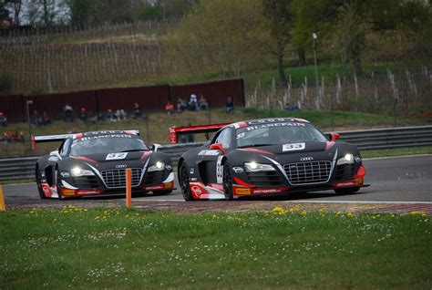 Audi Comienza Mandando En La Fia Gt1 World Championship 2012 Tras La