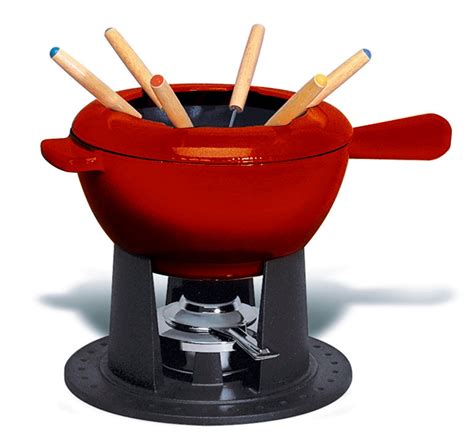 La fondue savoyarde est accompagnée de pain de préférence du pain rassis ou de compagne, ainsi il sera plus facile à piquer avec le pics spéciales fondue, sans. Appareil fondue