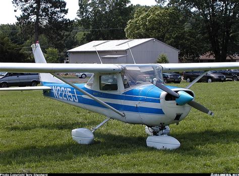 Cessna 150g Untitled Aviation Photo 0465358