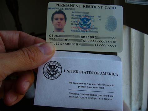 Lawful permanent residents (lprs) are foreign nationals who have been granted the right to reside permanently in the united states. Green Card (Грин-карта) США: что это такое, требования и ...