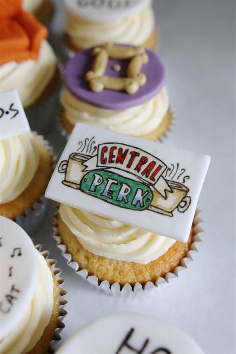 Рет қаралды 1,6 млн9 күн бұрын. Friends Cupcakes - Afternoon Crumbs