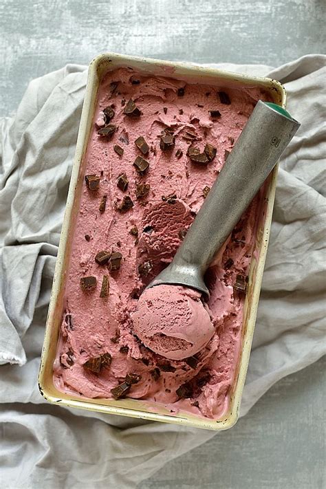 Balsamic Roasted Cherry Chocolate Chunk Ice Cream July 2016