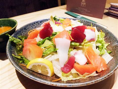 This is japanese food that is very hype well after i review a little about the place, this time the food. Sushi Tei @ JEM - Amie Hu | Food and Travel Blog