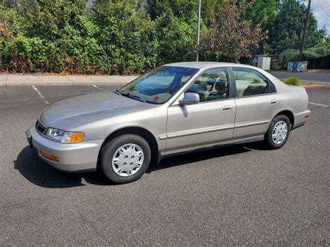 1996 Honda Accord Dxvalue Package Only 94kclean And Simple Top Auto