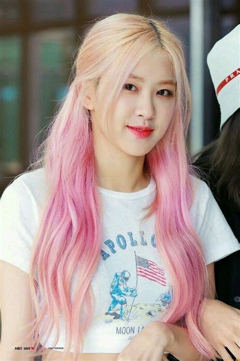 Rose Pink Hair Blackpink Hair Color Pink Rosé Blackpink Hair Punk Hair Whats Wallpaper Rosé