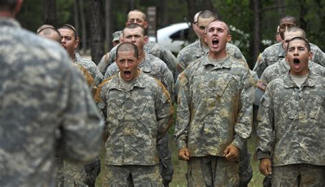 Army offering 2-year enlistments for 91 MOSs | Article | The United