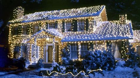 Want To Light Up Your House Like The Griswolds Itll Cost You