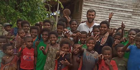 The People Of Papua New Guinea Suffer And Have Nothing Young