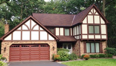 The most popular timberline colors are neutral tones in greys. GAF Roof: GAF Timberline HD Shingles: Barkwood | Exterior ...