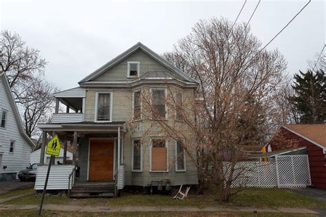 Apply to crew member, customer service representative, package handler and more! Vacant Syracuse houses will be transformed into bright spots using kids' art - Greater Syracuse ...