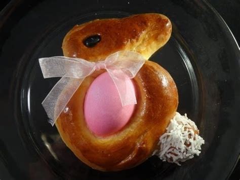Best laura vitale easter bread from top 25 ideas about easter bread recipe on pinterest. Italian Easter Sweet Bread Recipe - Laura Vitale - Laura ...