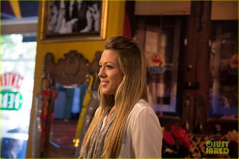 Colbie Caillat Sings Smelly Cat At Friends Central Perk Shop Photo