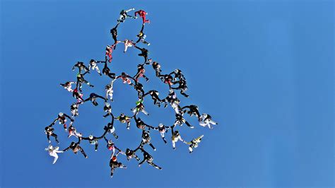Some Awesome Parachuting Hd Wallpapers All Hd Wallpapers