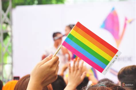 Cộng đồng Lgbt Hà Nội Tưng Bừng đạp Xe Diễu Hành đón Ngày Hội Viet Pride