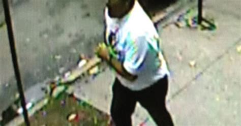 Nypd Suspect Wanted For Punching Woman In Face Stealing Purse Cbs
