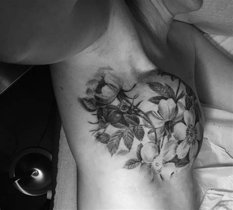 how one tattoo artist helps breast cancer survivors feel beautiful again the verge