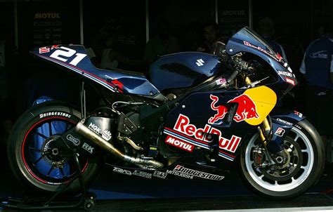 Yamaha yzr500 moto gp red bull yamaha wcm 24 (garry mccoy) 1999 motogp (result: Custom vinyl decals and graphics for SUZUKI GSX-R motorcycles