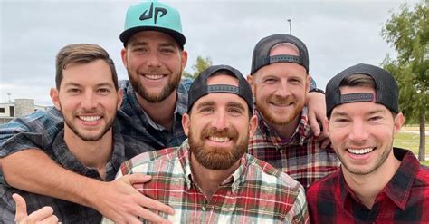 4 Things To Know About Dude Perfect Backstage Pass K Praise San