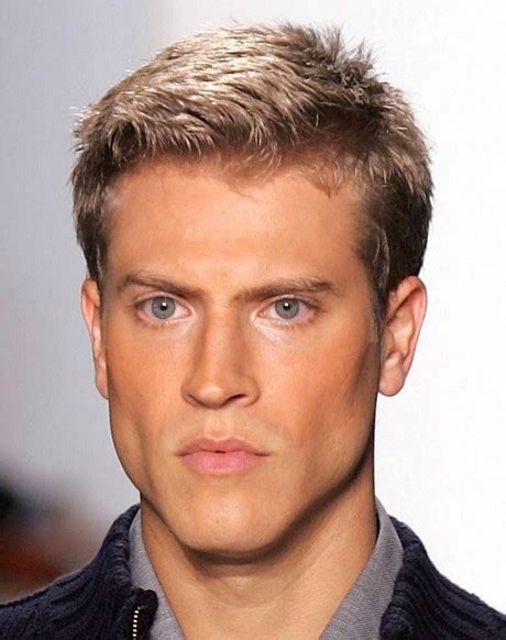 There is too many hairstyles like, undercuts, faded men hairstyles, pompadours, slicked back and side shaves, or if you want something ordinary, there is most attractive casual men haircuts and you can have a business style or a simple look. Nice short haircuts men