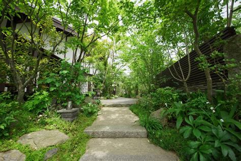 福岡「雑木の庭」倶楽部 | 庭、フロントガーデン、庭 モダン