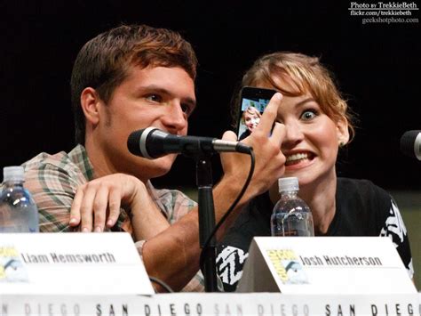 27 Times Jennifer Lawrence And Josh Hutcherson Proved They Have The