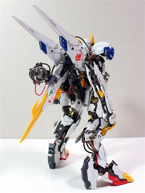 Rex is the natural next stage in evolution for the barbatos line, which are known for their pyonkakus and command dashes. Custom Build: 1/100 Full Mechanics Gundam Barbatos Lupus ...