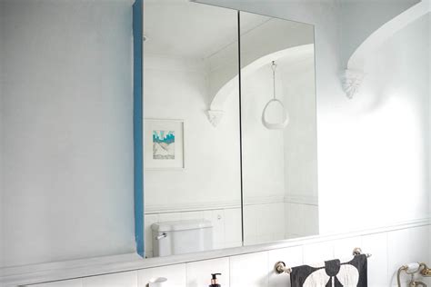 Each piece is very thick too, and with five shelves (including the base of the cabinet), it's clear that we'll be able to store a lot. The IKEA Godmorgon Bathroom Mirror Cabinet | Melissa Jane Lee