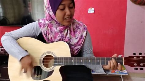 lirikata lirik lagu dinda dari kugiran masdo.lagu ini masih berupa single yang didistribusikan oleh label kugiran masdo. Dinda-MASDOcover by acoustic guitar - YouTube