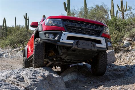 2019 Chevy Colorado Zr2 Bison Leads The Off Road Charge Gearjunkie