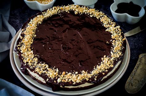Burro d'arachidi fatto in casa: Cheesecake al burro di arachidi senza cottura - Le Ricette ...
