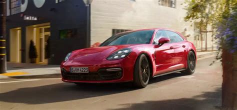 Đánh giá xe Porsche Panamera GTS Sport Turismo 2020 ...