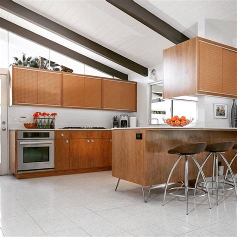 Mid Century Modern Interior Makeovers