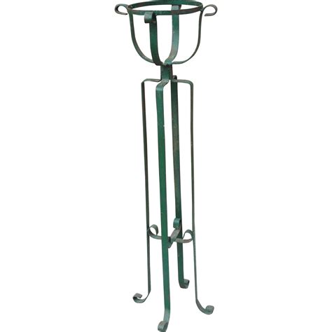 Vintage Tall Hand Wrought Iron Plant Stand | Wrought iron plant stands, Hand wrought iron, Iron ...