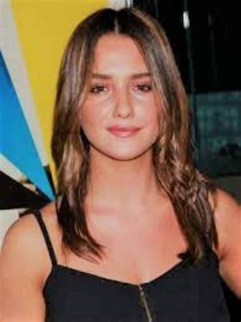 Addison Timlin Measurements Shoe Bio Height Weight And More The Tiger News