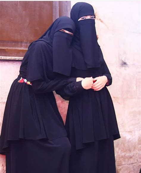 Pin By Nauvari Kashta Saree On Hijabi Queens Beautiful Hijab Hijabi Girl Hijab Fashion